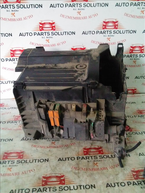 Suport baterie RENAULT CLIO 3 1.5 DCI an fabr 2005