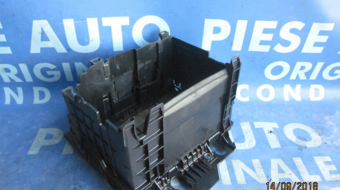 Suport baterie Renault Clio ; 8200314273B