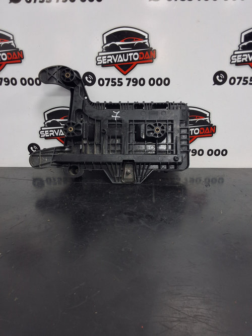 Suport baterie Volkswagen Caddy 3 (2004-2010) 1.9 Motorina 2007, 1K0915333H