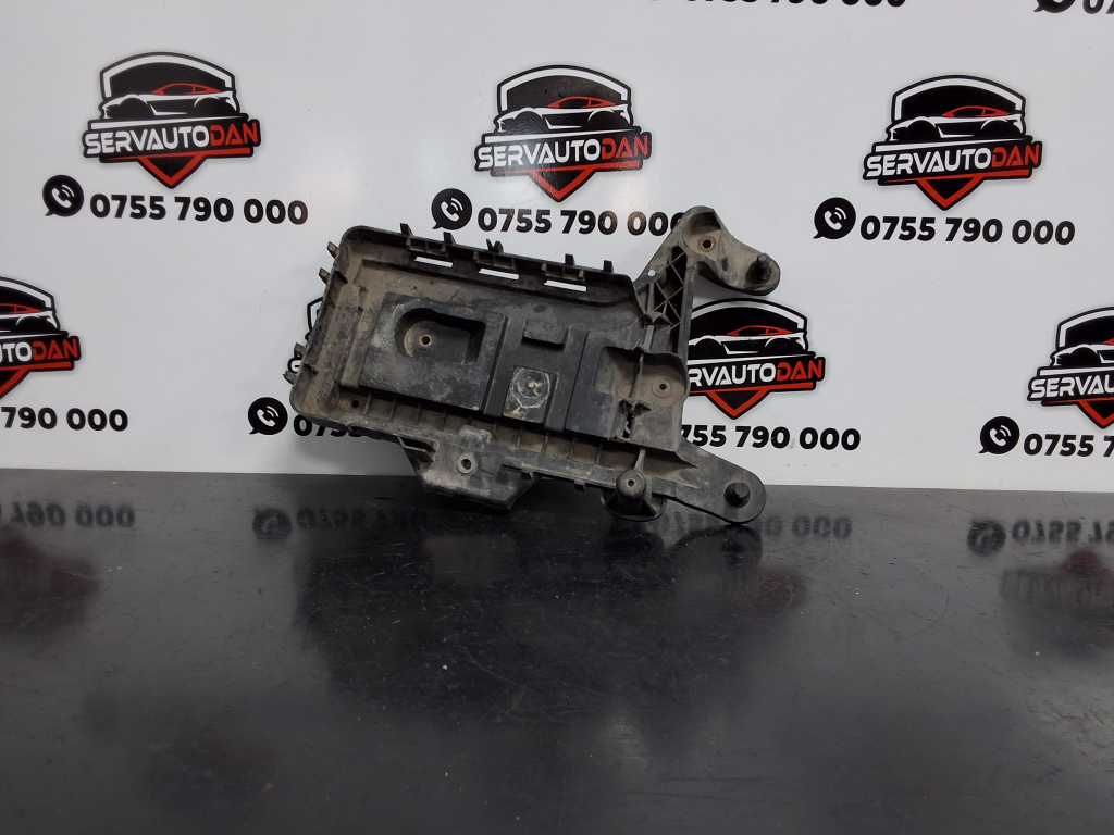Suport baterie Volkswagen Passat B6 3C (2005-2010) 2.0 Motorina 2008, 1K0915333C