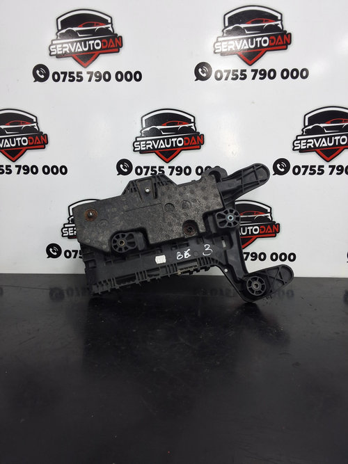 Suport baterie Volkswagen Passat B6 3C (2005-2010) 2.0 Motorina 2008, 1K0915333