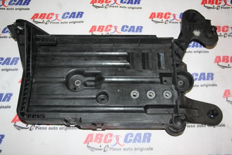 Suport baterie Volkswagen Passat B8 2014-2019 5Q0915331J