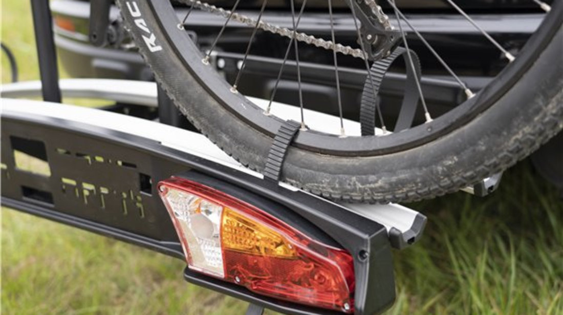 Suport biciclete Menabo Merak Rapid Plus pentru 3 biciclete cu prindere pe carligul de remorcare auto