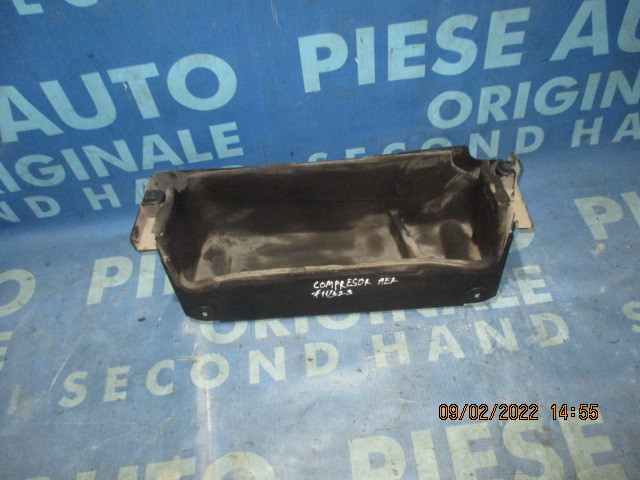 Suport BMW F11 2013; 7200605 (compresor perne)