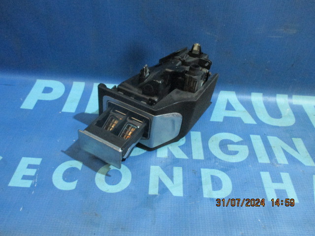 Suport BMW G11 2016; 6835478 (parfumuri)