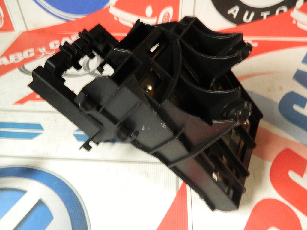 SUPORT Bordnetz AUDI COD: 8K1937503A