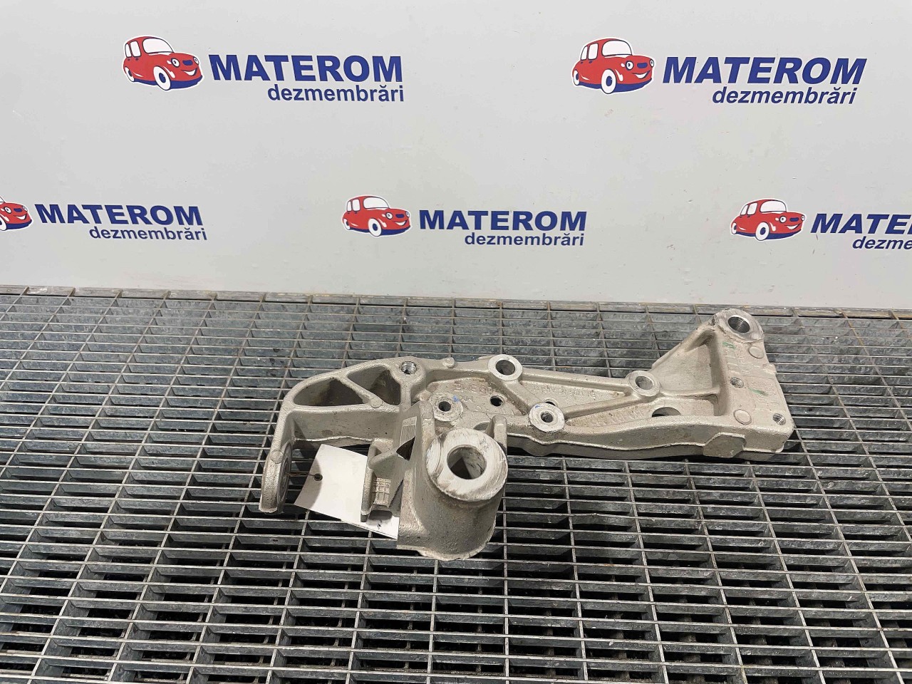 SUPORT BRAT INFERIOR FATA STAN VW GOLF VI GOLF VI 1.6 TDI - (2008 2012)