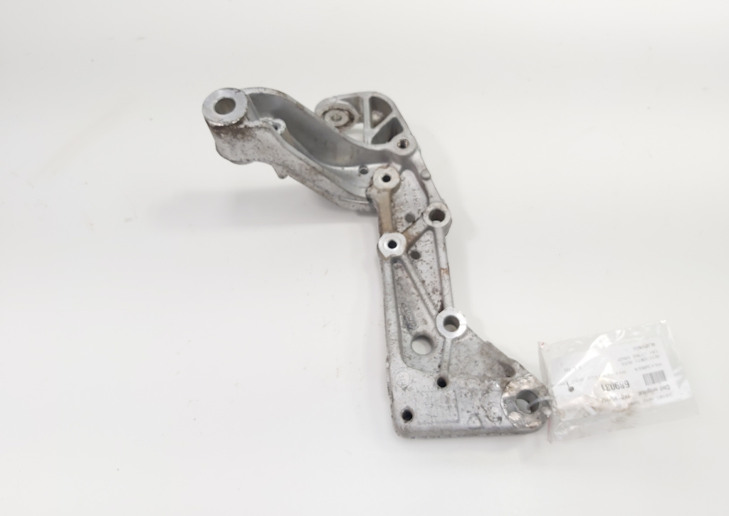 Suport brat trapez stanga, cod 1K0199295F, Vw Golf 6 Variant (AJ5) (id:689031)