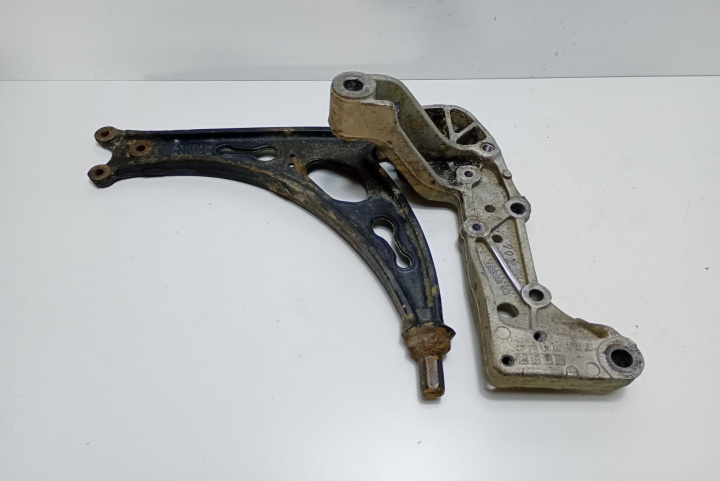 Suport brat trapez stanga fata 1K0407153G / 1K0199295E Volkswagen VW Touran