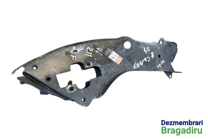 Suport broasca capota motor dreapta Mercedes-Benz E-Class W211/S211 [2002 - 2006] Sedan 4-usi 320 CDI 5G-Tronic (204 hp) E320 cdi Avantgarde