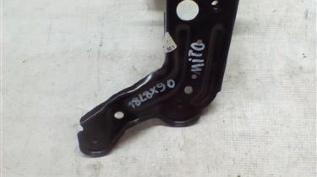 Suport cadru frontal Alfa Romeo Mito An 2008-2011 cod 0055700175