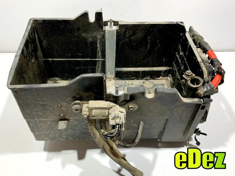 Suport / carcasa baterie Ford Focus 3 (2011-2015) AM51-10723-AD
