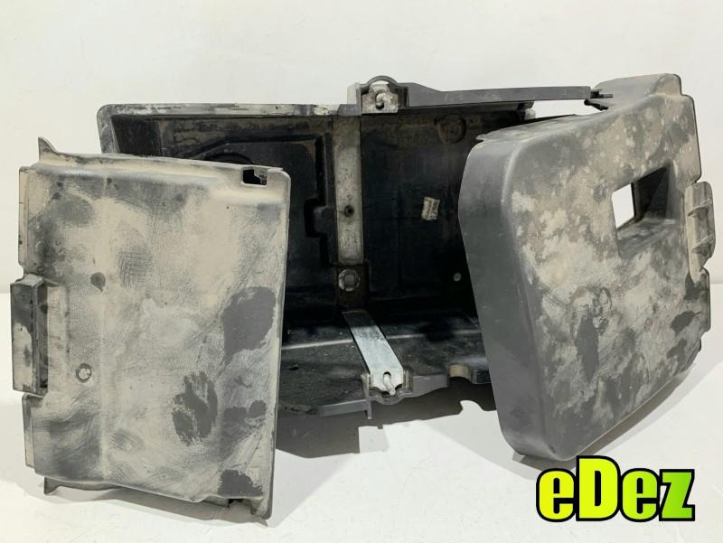 Suport / carcasa baterie Ford Focus 3 (2011-2015) AM51-10723-AB