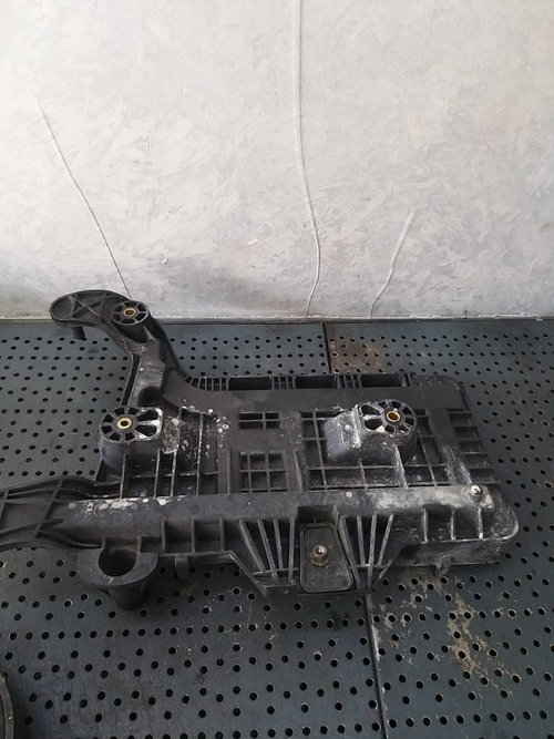 Suport carcasa baterie seat toledo 3 5p 1k0915333c