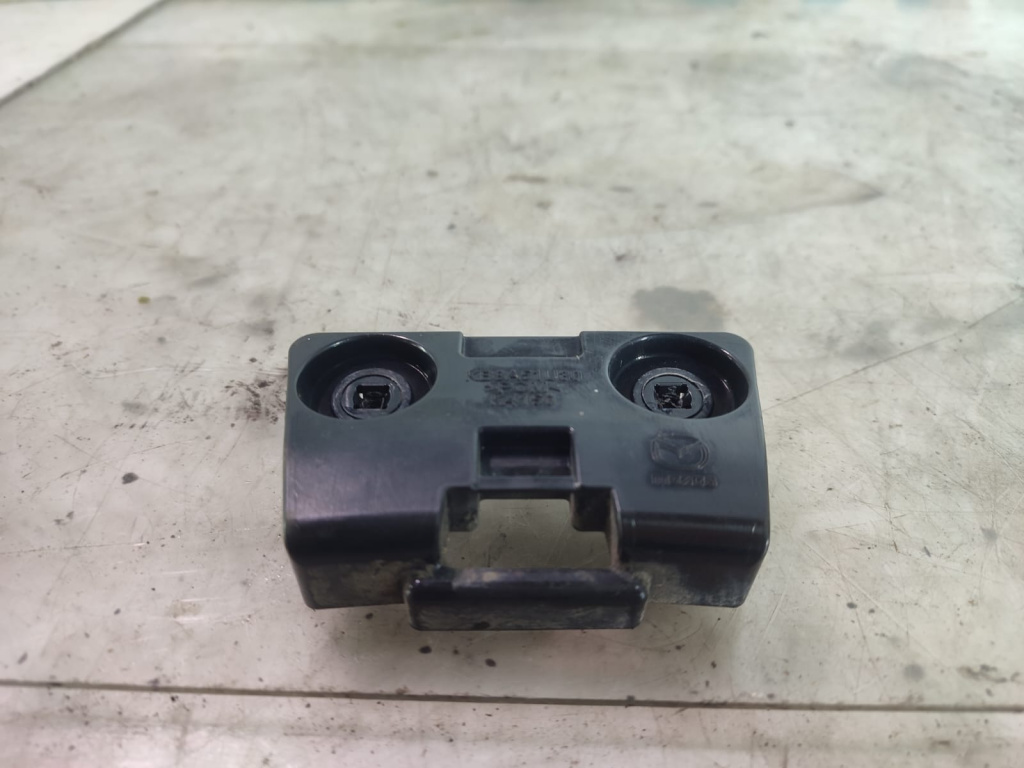 Suport carenaj spate KB8A51U30 Mazda CX-5 2 (KF) [2017 - 2020] 2.2 D SHY6