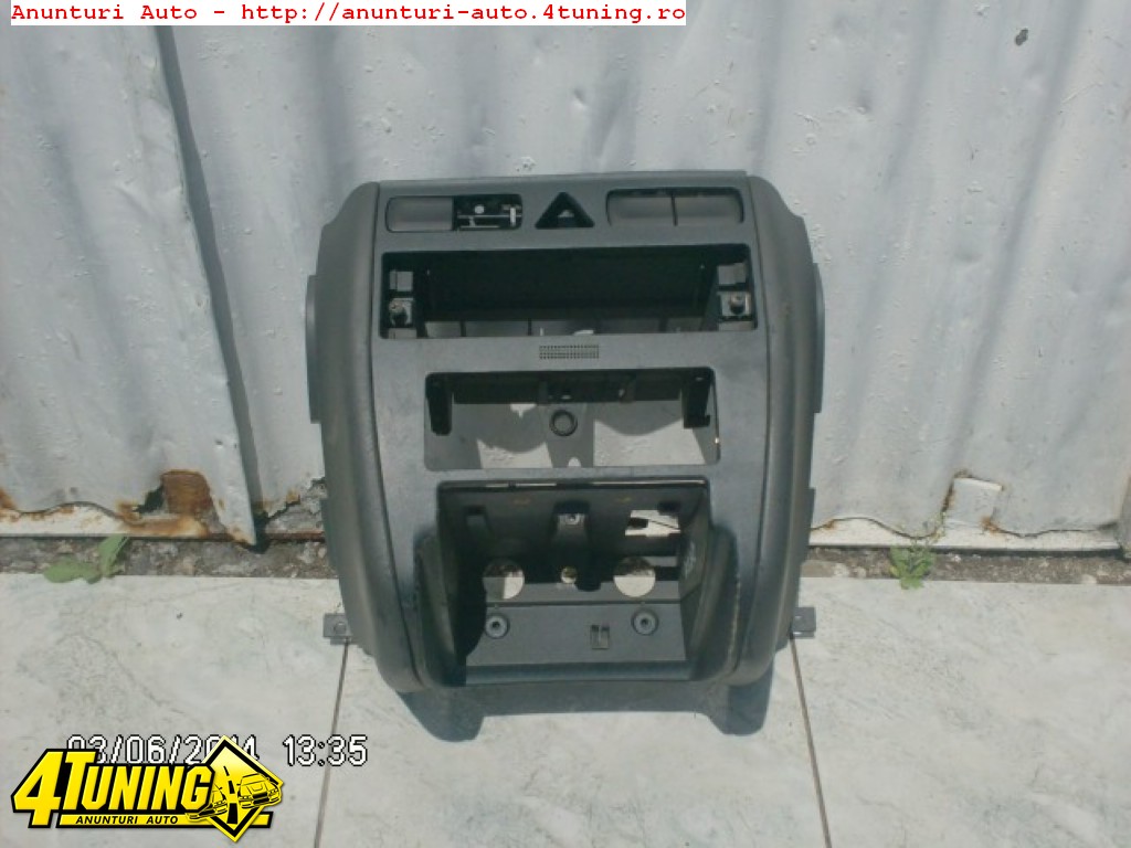 Suport casetofon Audi A3