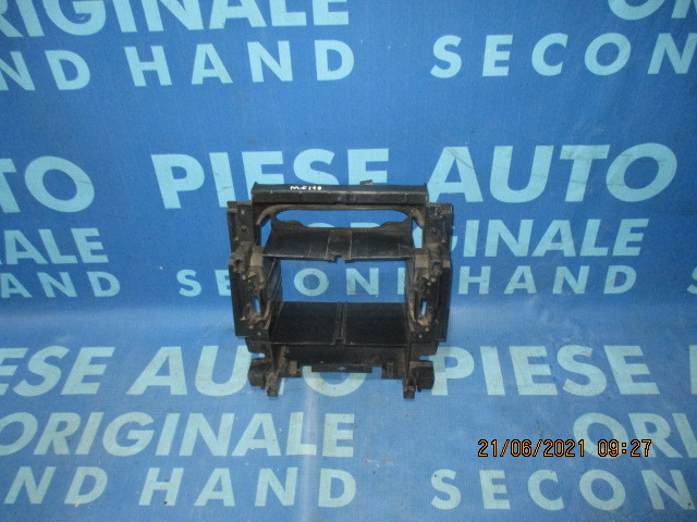 Suport casetofon Mercedes C200 W203; A2036890216