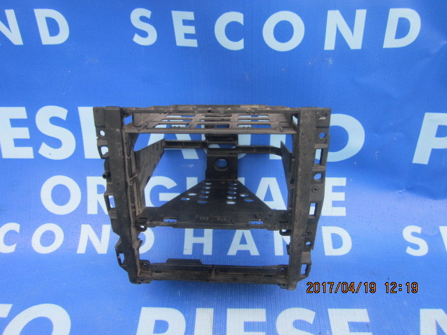 Suport casetofon VW Golf 4: 1J1858071