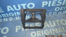 Suport casetofon VW Golf 4 2001; 1J2858757B