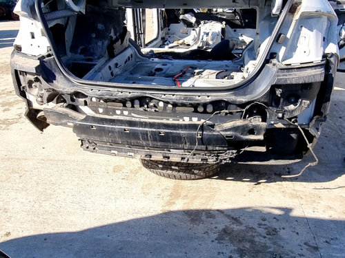 Suport central bara spate Bmw 5 (F10) [Fabr 2011-2016] 2.0 N47D20 160KW / 218CP