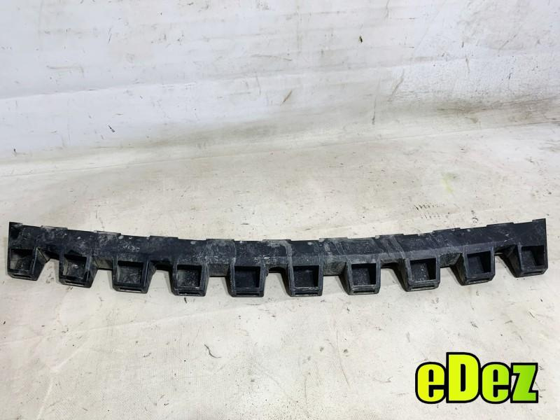 Suport central bara spate Skoda Fabia 2 (2006-2010) 5J9807863