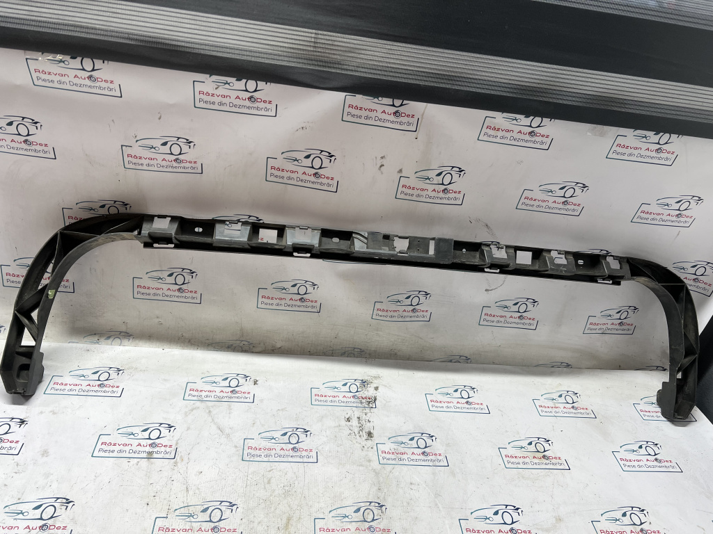 Suport central bara spate Volkswagen Passat B6 Break 2008, 3C9807863