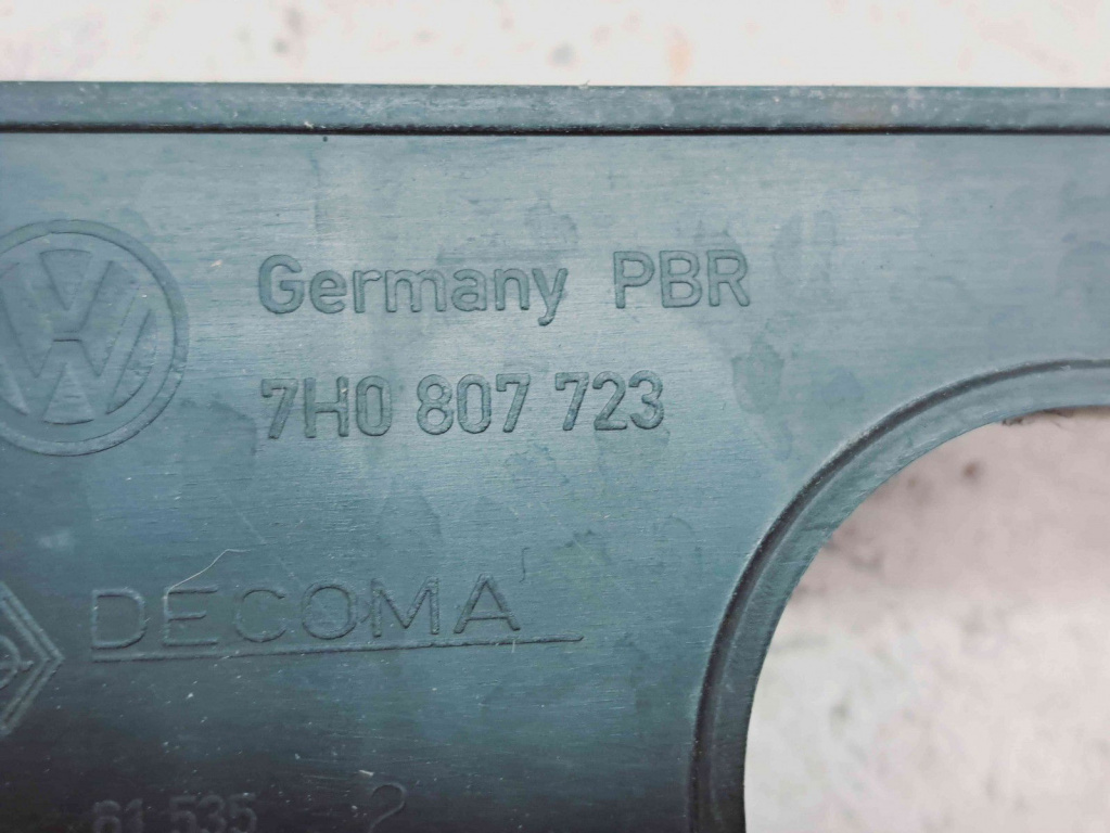 Suport central bara spate Volkswagen Transporter 5 (7HB, 7HJ) [Fabr 2004-2013] 7H0807723
