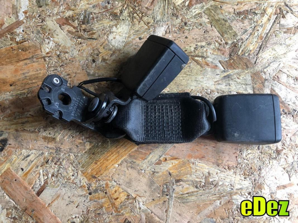 Suport centura mijloc spate Audi A4 (2015-2019) [8W2, B9] 8w0857739d