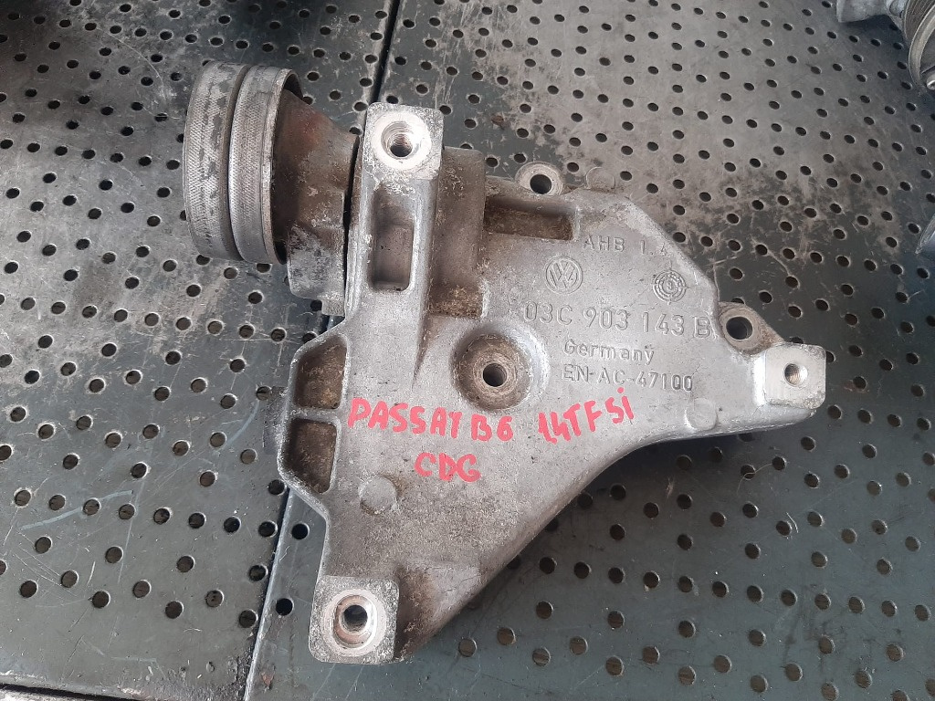 Suport compresoer ac 1.4 tfsi cdg vw passat b6 3c 03c903143b