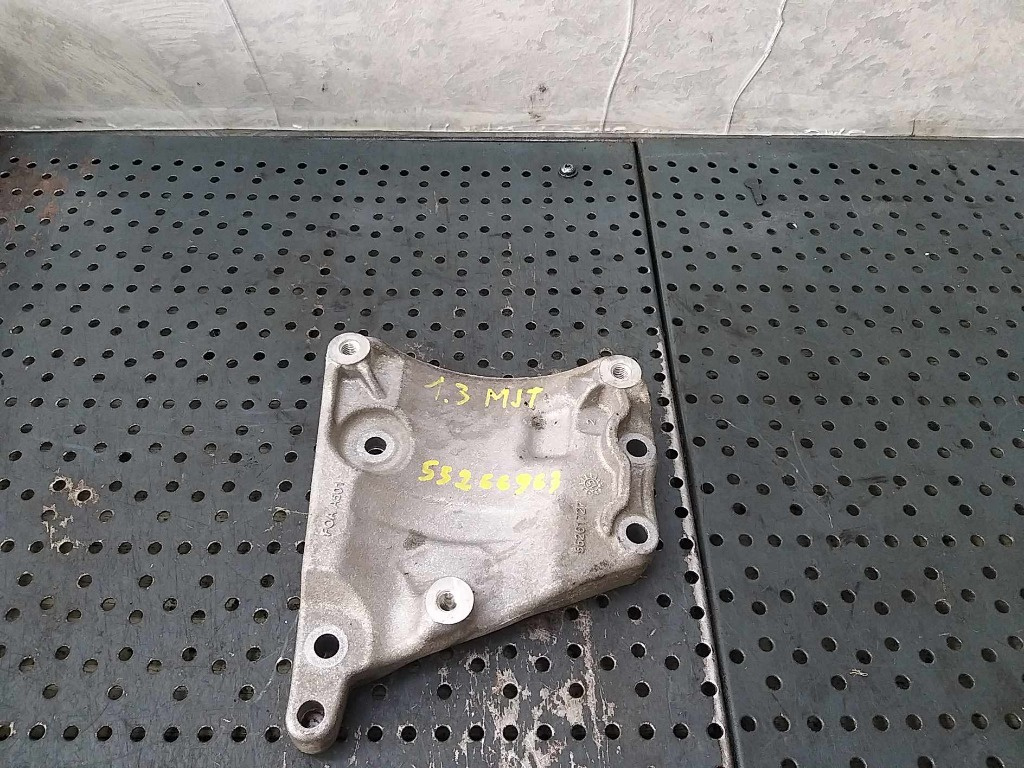 Suport compresor 1.3 d mjt fiat 500x 55261727
