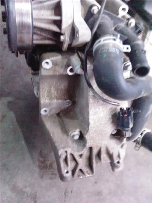 Suport compresor AC 1.6 B FORD FOCUS 2 an fabr.2009