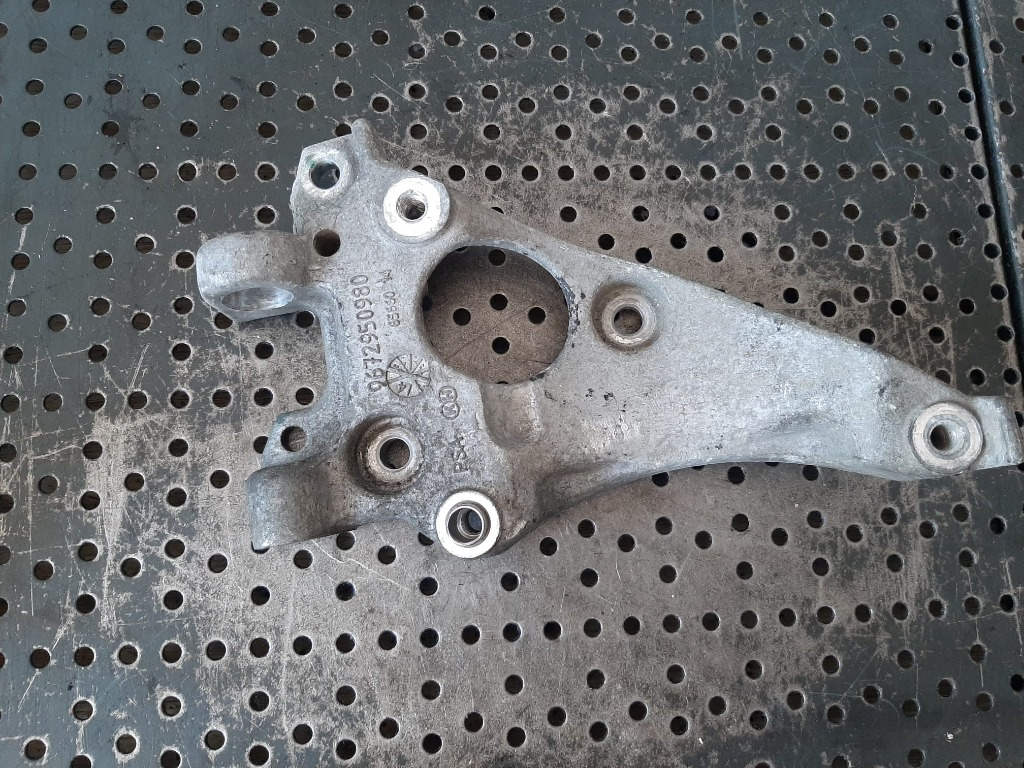 Suport compresor ac 1.6 hdi ah02 peugeot 308 citroen c3 9672950980
