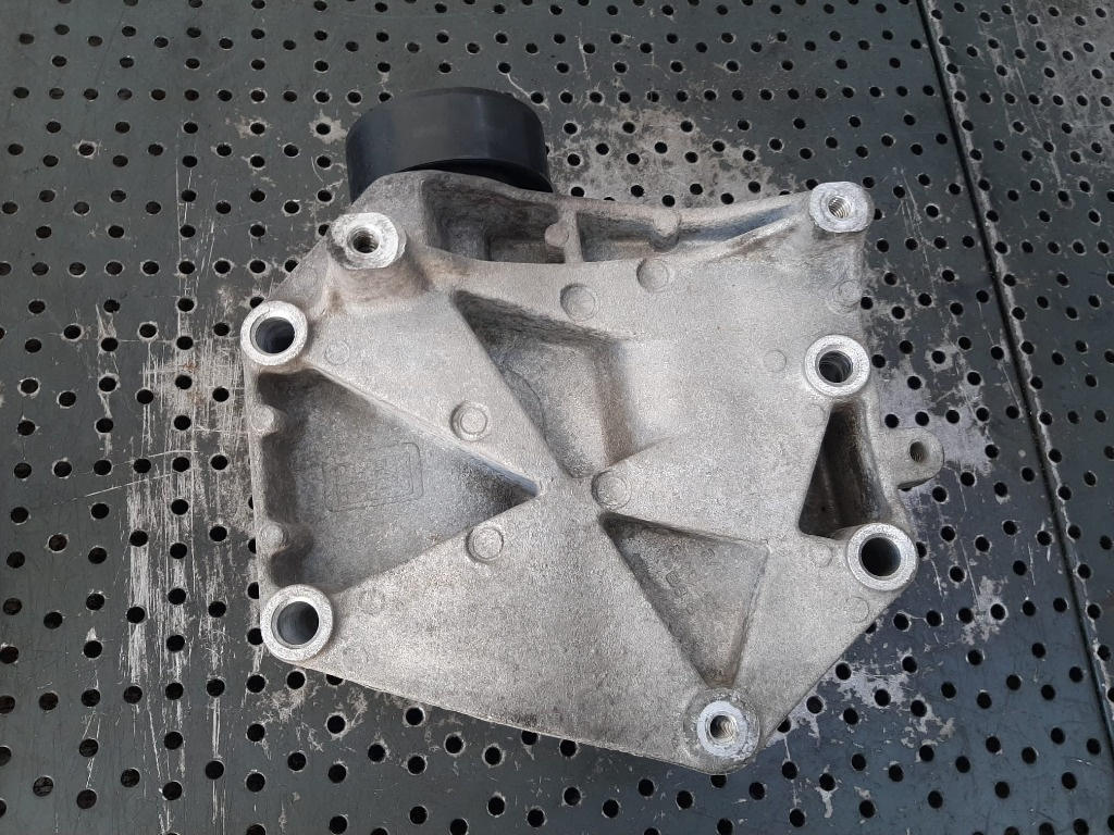 Suport compresor ac 1.9 d 939a1000 fiat croma alfa romeo 159 55210423