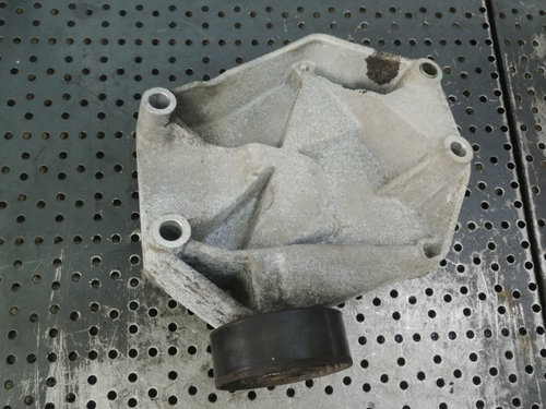 Suport compresor ac 1.9 d 939a2000 fiat croma alfa romeo 159 55210423