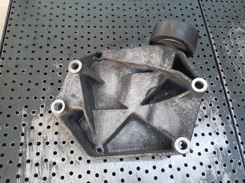 Suport compresor ac 1.9 d d19aa suzuki sx4 fiat sedici 1.9 d 55210423