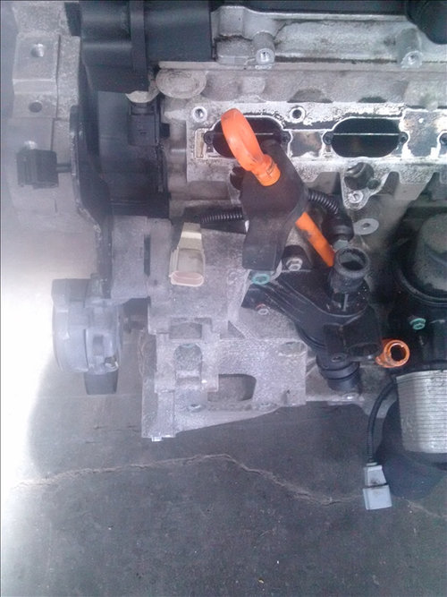 Suport compresor AC 2.0fsi VOLKSWAGEN PASSAT B6