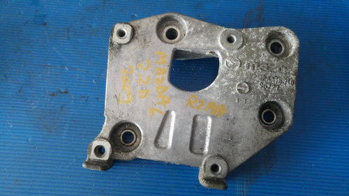 Suport compresor ac 2.2d r2aa mazda 6 2008-2012 r2aa15810