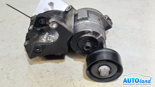 Suport Compresor AC 2.5 CRDI Kia SORENTO JC 2002