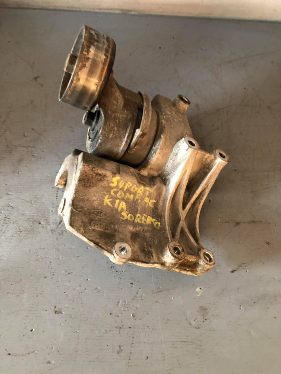 Suport compresor ac 2.5 crdi kia sorento