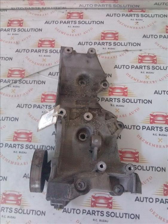 Suport compresor AC AUDI A4 1.6 B an fabr. 2003