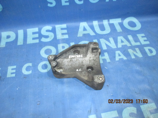 Suport compresor AC BMW E70 X5 3.5dx M57N D5; 7799863