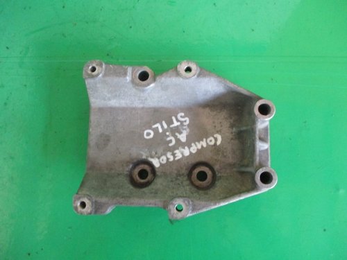 SUPORT COMPRESOR AC / CLIMA COD 60630739 FIAT STILO 1.9 JTD FAB. 2001 - 2010 ⭐⭐⭐⭐⭐