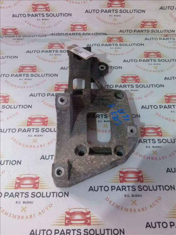 Suport compresor AC VW GOLF 5 1.6 benzina an fabr.2005