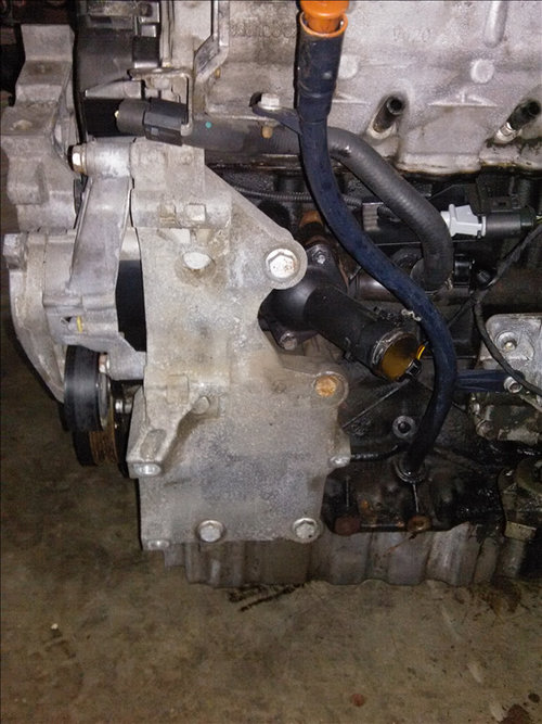 Suport compresor AC VW GOLF 5 1.9 TDI an fabr. 2009