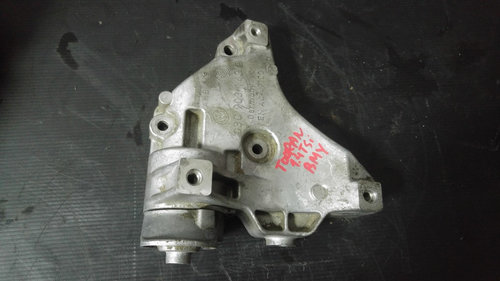 Suport compresor ac vw touran 1.4 fsi bmy 140 cp 2006-2010 03c903143b