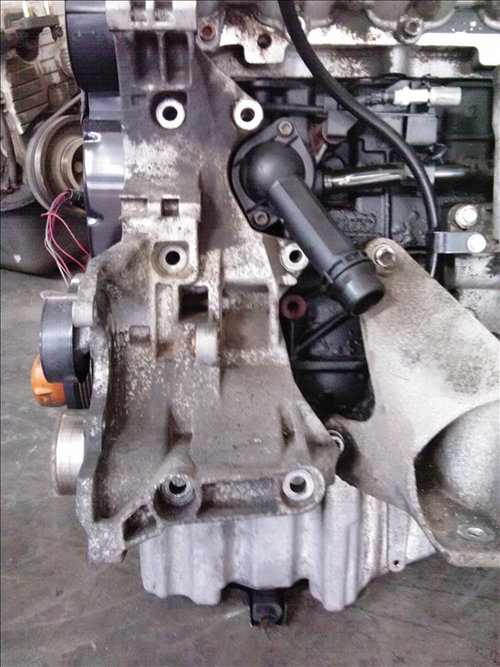 Suport compresor AUDI A6 2.0 TDI an fabr. 2007