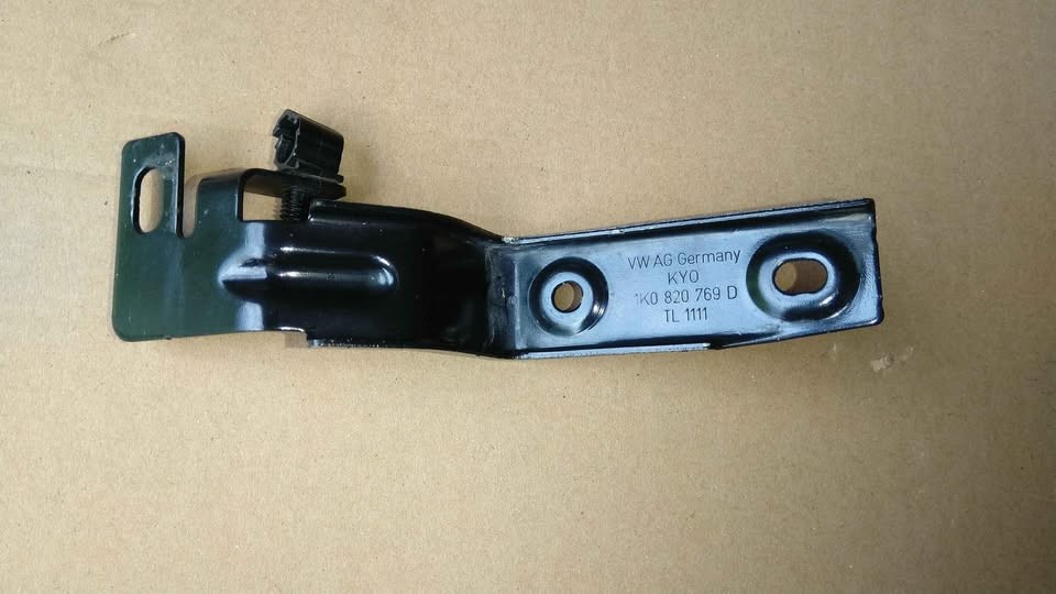 Suport conductă climatizare 1K0820769D Audi, Skoda, Seat, Vw