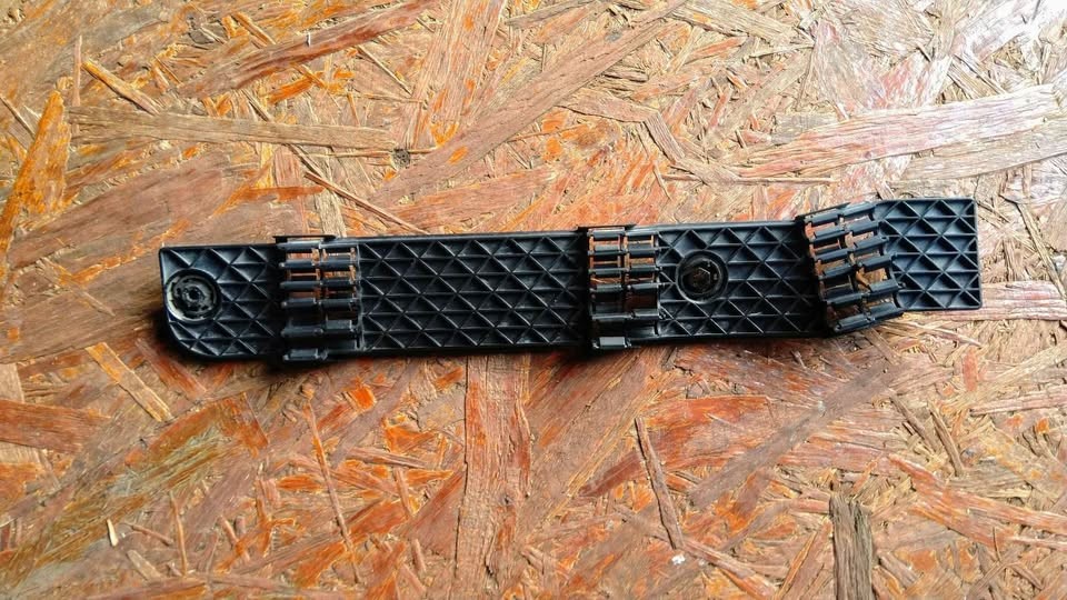 Suport conducte frână, cod 1K1611716 Audi, Skoda, Seat, Vw
