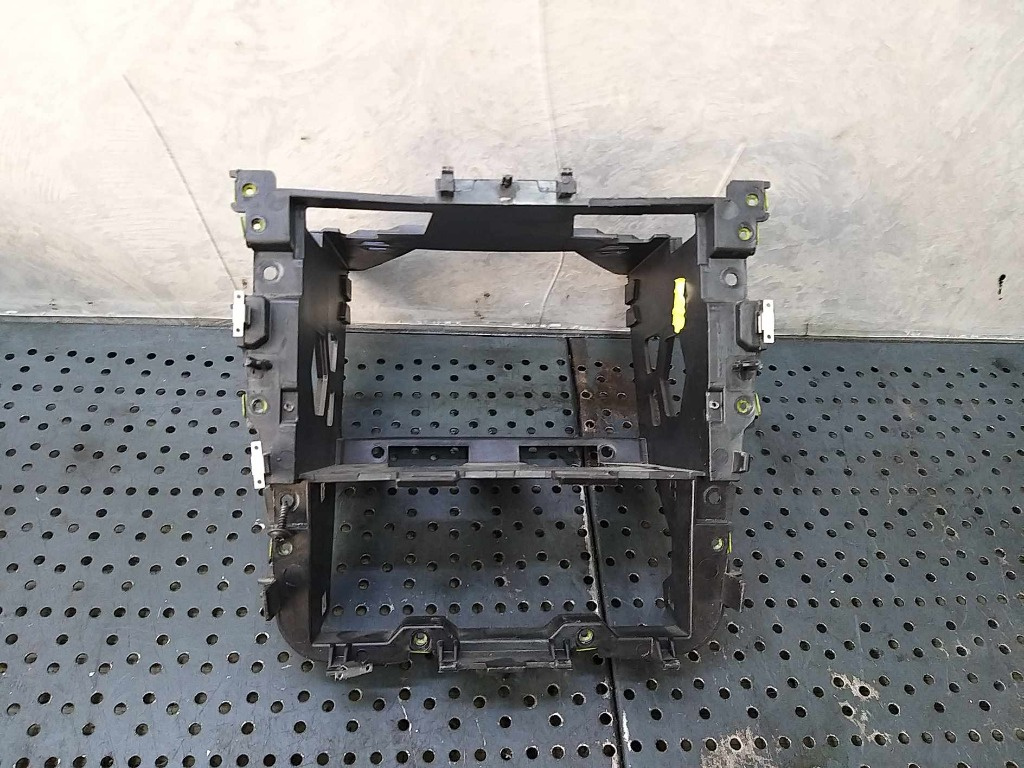 Suport consola centrata vw golf 5 1k 1k0858089