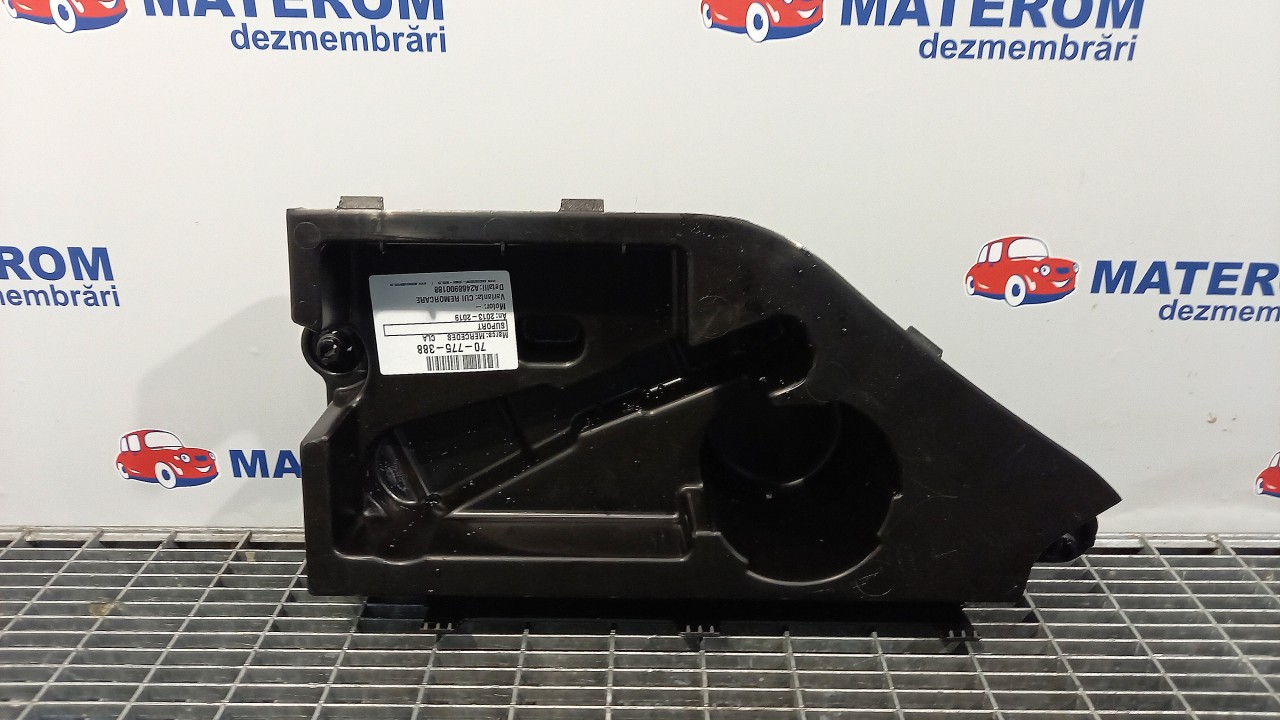 SUPORT CRIC MERCEDES CLA CLA - - (2013 2019)